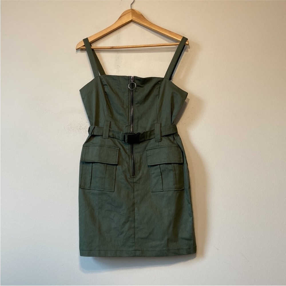 Hello Molly Dress - Picture 3 of 6